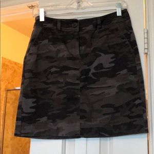 Loft Camouflage skirt